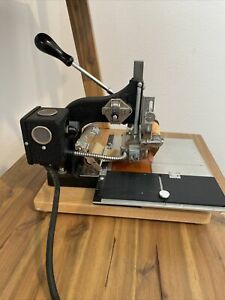Kingsley Hot Foil Stamping Embossing Machine wt wood boxes typeface foil tools +