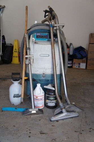 Hydro Force M1200 1200 psi carpet cleaning extractor, tile cleaning machine
