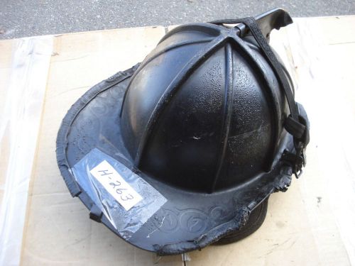 Cairns 1010 helmet black + liner firefighter turnout fire gear ....h-263 display for sale