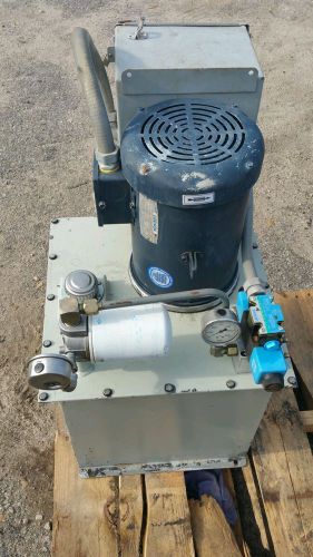 5hp hydraulic pump unit with tank.