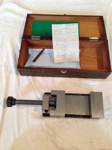 SLIGHTLY USED Japan Automatic Machine High Precision Vise NP150-1 with handle