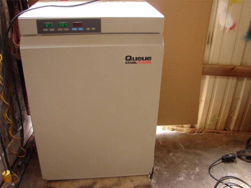 QUEUE CNW 300 TABA STABIL THERM  INCUBATOR COPPER LINED DIGITAL LABORATORY CO2
