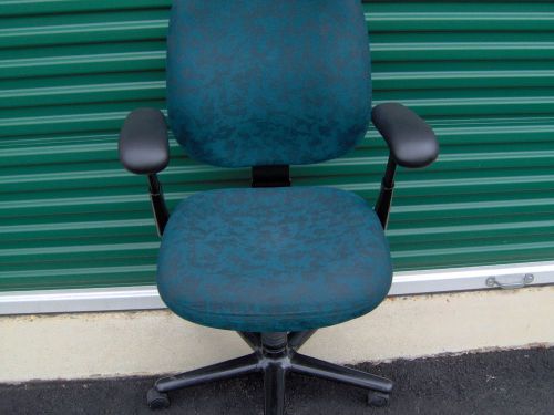 Office Chairs - Various styles/design and colors---***Lot of 4***Good Cosmetic