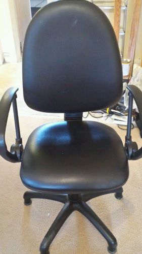 Computer swivel chair