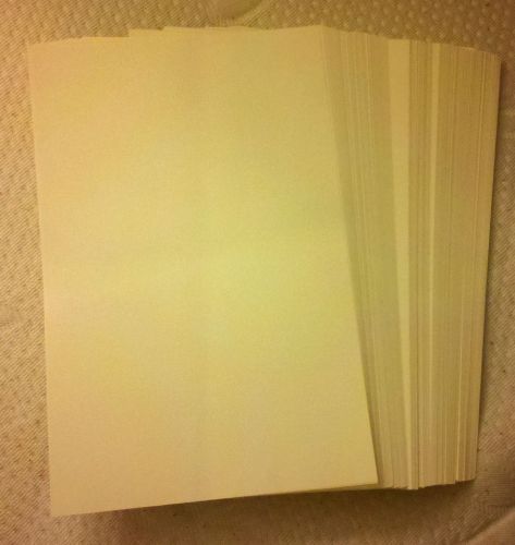 Off White/Soft Beige Half Letter Size 5.5&#034; x 8.5&#034; 24lb Plain Paper - 500 Sheets