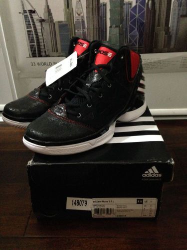 Adidas adiZero Derrick Rose 2.5 Size 6 BLACK1/RUNWHT/LGTSCA