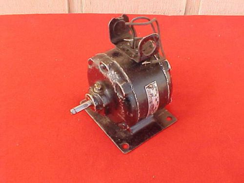 VINTAGE SMALL WAGNER 1/125 HP - 1500RPM ELECTRIC AC MOTOR - MADE N U.S.A.
