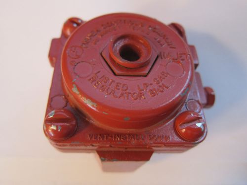 NEW Fisher Controls LP Gas Regulator 810L LOTS More Listed
