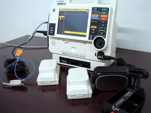 Lifepak 12 biphasic 3 lead ecg spo2 etco2 co2 aed hard paddle 2 battery ac power for sale