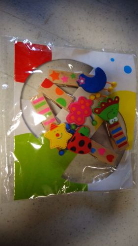 Wooden Memo Clip With Assorted Design And Color