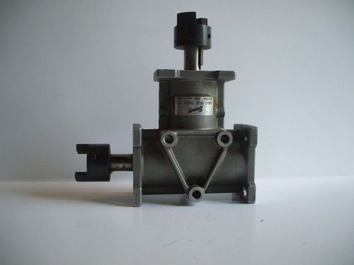 Browning Right Angle Speed Reducer 2:1 Ratio, 5ARA2-SF 20