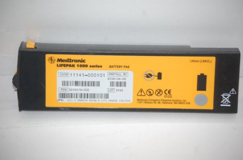 Physio control lifepak 1000 lithium battery medtronic aed battery for sale