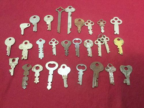 Misc Vintage Flat, Barrel, Luggage, etc Pre-cut Keys, Set of 30 - Locksmith