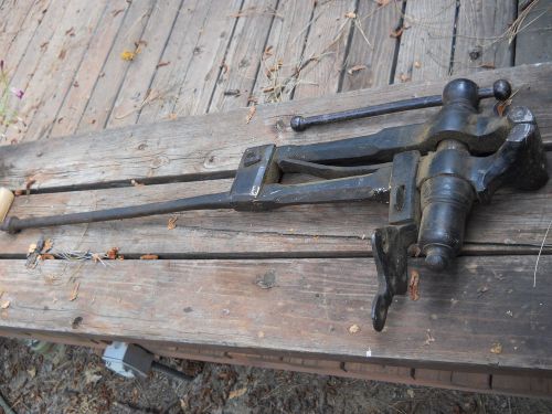 Antique post vise iron 3-1/2&#034; jaws 40&#034;l 34 lb farm tool blacksmith vise railroad for sale