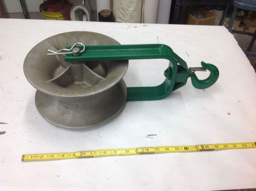 Greenlee Hanging Sheave 10&#034; Pulley 4000 lbs. Capacity Very Litely Used FREE SHIP