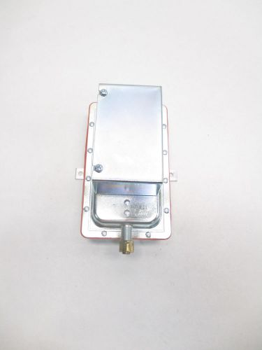 New cleveland controls afs-405 pressure sensing 120/277v-ac 10a switch d481626 for sale