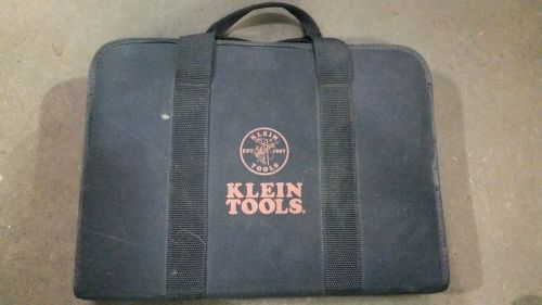Klein 33529 8 piece premium 1000v insulated tool kit w/ zippered nylon case for sale