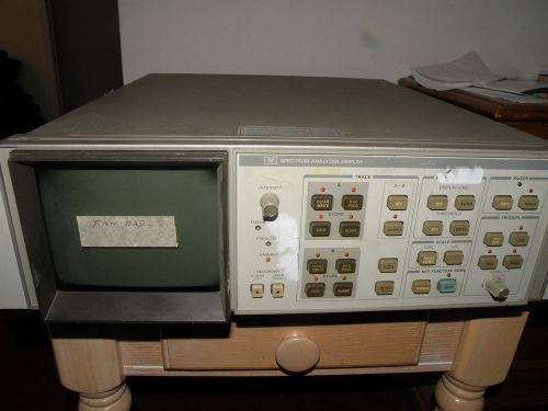 HP 85662A Spectrum Analyzer Display