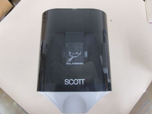 SCOTT The Protector Roll Towel Dispenser 09315