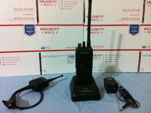 Ems vhf ht1000 radio motorola 16 channel narrowband mic ant lke new fire police for sale