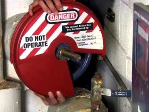 Master lock 484 red extra large gate valve group lockout/tagout loto osha safety for sale