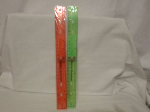 2 Shatter-Proof Rulers - 12&#034; L 1&#034; W- Plastic  Green &amp; Red