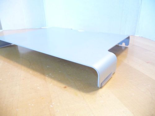 LapTuk Stand For MacBook/MacBook Pro 13&#034; &amp; 15&#034; Apple Imac stand