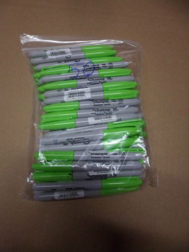 50 Sharpie Lime Fine Point Markers