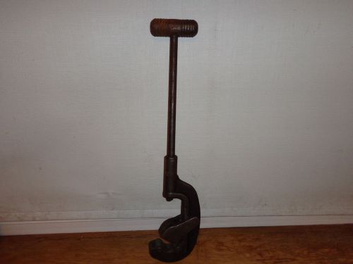 vintage pipe cutter in good shape