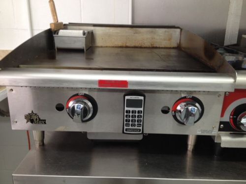 Star Max 24&#034; inch Natural Gas Griddle / Commercial