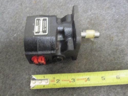 NEW NORTHERN HALDEX HYDRAULIC GEAR PUMP # 10563