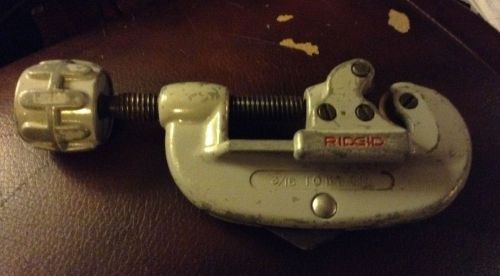 VINTAGE RIGID PIPE CUTTER #15  3/16 TO 11/8 O.D.