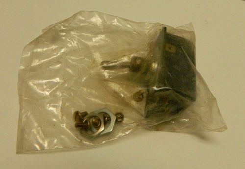 Heavy Duty Toggle Switch 5AMP 250V  10 AMP 125V  NEW IN PACKAGE