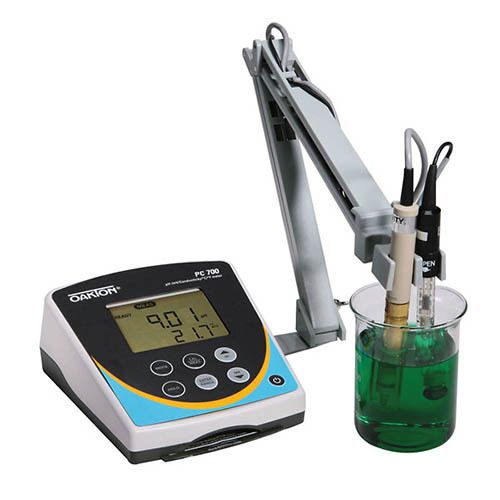 Oakton wd-35413-20 pc 700 ph/orp/con/temp meter with electrode stand for sale