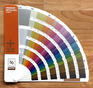 PANTONE Premium Metallics Coated Plus Series Color Guide Fandeck Paint Chips