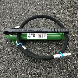 Greenlee 767 Hydraulic Hand Pump to be used with knockout punches and 746 ram