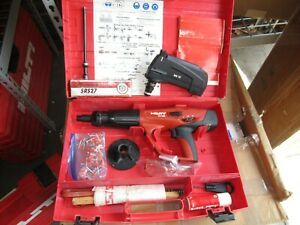 HILTI DX-460 MX72  &amp; F-8    powder actuated nail gun kit NICE &amp;COMBO   (1043)
