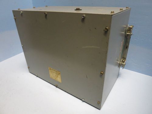 Siemens I-T-E XL-U Busway U306ABM 600 Amp 3PH 3W 600V Tap Box Bus Duct