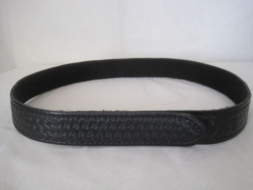 Safariland 1009 Black Leather Velcro Duty Belt 1 1/2&#034; Wide 35 Police Small MDL99