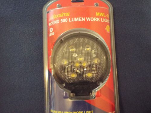 Maxxima round 500 lumen work light MWL-19