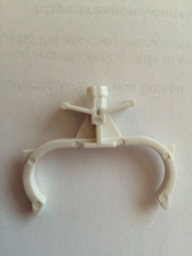 Lamp Support Clip Horizontal Mount Biax Snap In.( Bag of 100 )