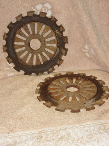 used 2 old International Harvester IH horse drawn planter plates 1795A rusty