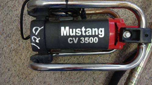 MUSTANG CV3500 Concrete Vibrator - Great Condition
