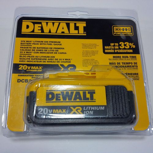 1 New In Factory Package Dewalt 20V DCB204 4.0 AH Battery For Drill, Saw 20 Volt
