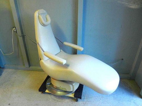S.S. White M1 Electric Hydraulic Leather Dentist / Tatoo Artist Chair