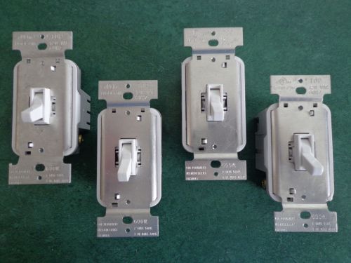 PASS &amp; SEYMOUR T600W TRADEMASTER TOGGLE DIMMER SWITCH, 600-W, WHITE - LOT OF 4