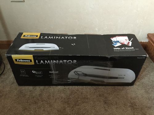 NIB Fellowes Cosmic 2 95 Hot and Cold Laminator 9&#034; Small Office Nice Design