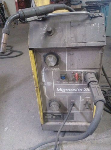 Esab welder migmaster 250 on wheels shelf to hold gas bottle chain 260 amp for sale