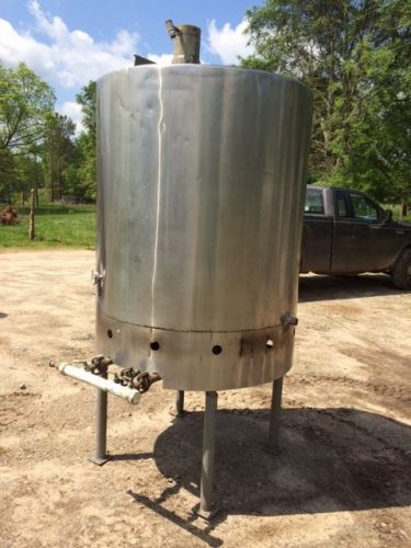 250 gallon vertical stainless steel tank kettle agitation  w/ gas heated burner for sale