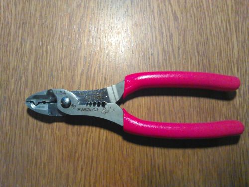 New Snap On  &#034;Red&#034; Color Wire Cutter, Stripper And Crimper Pliers. PWCS7CF